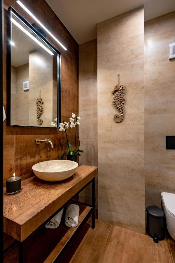 أثينا Triple A - Prime Location - Between Monastiraki & Syntagma Square-Free Parking! المظهر الخارجي الصورة