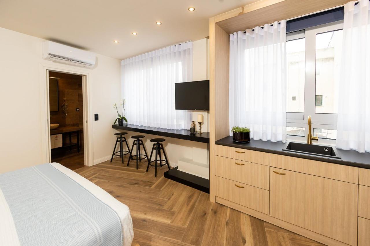 أثينا Triple A - Prime Location - Between Monastiraki & Syntagma Square-Free Parking! المظهر الخارجي الصورة